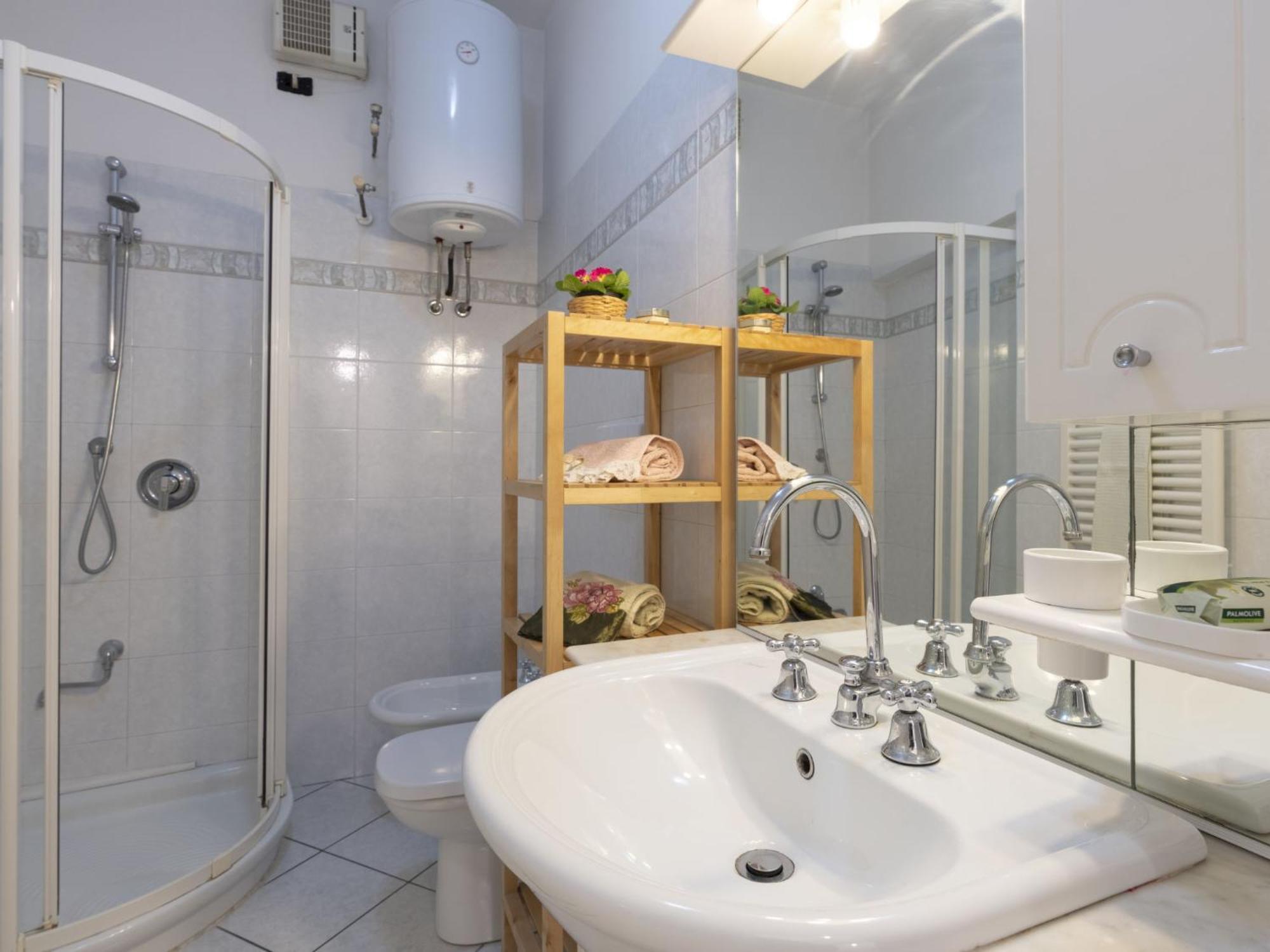 Apartment Gallesio - Flg213 By Interhome ฟีนาเลลีกูเร ภายนอก รูปภาพ